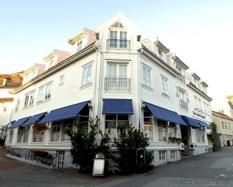 Clarion Collection 4*