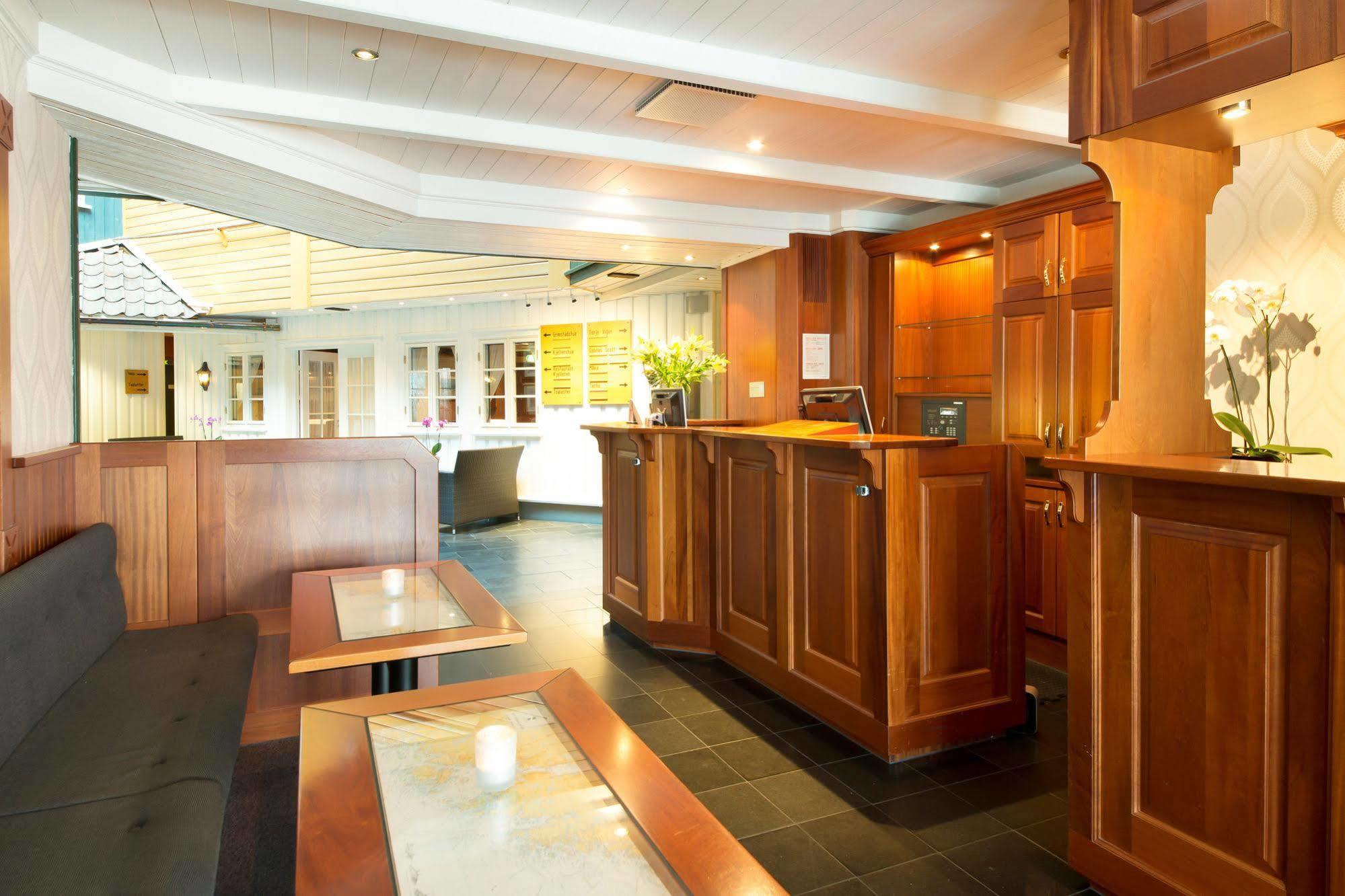 Hotel Clarion Collection 4*